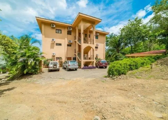 Magical 1 Bedroom With Ocean View & Pool *