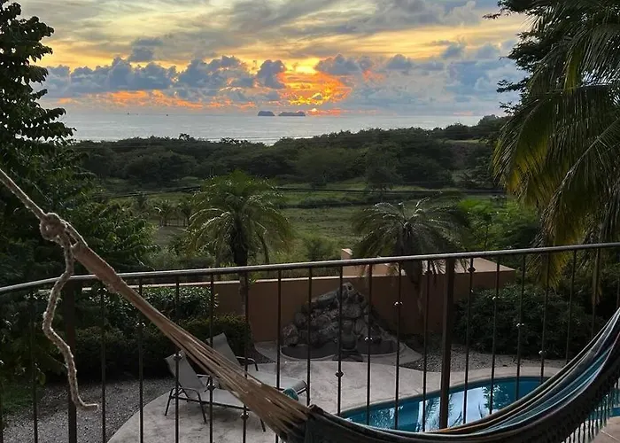 Magical 1 Bedroom With Ocean View & Pool * Potrero (Guanacaste)